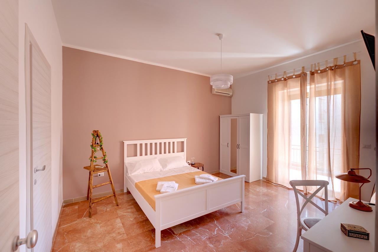 Butterfly B&B Lecce Exteriör bild